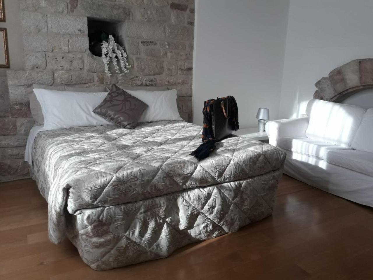 Suite Assisi Exterior foto