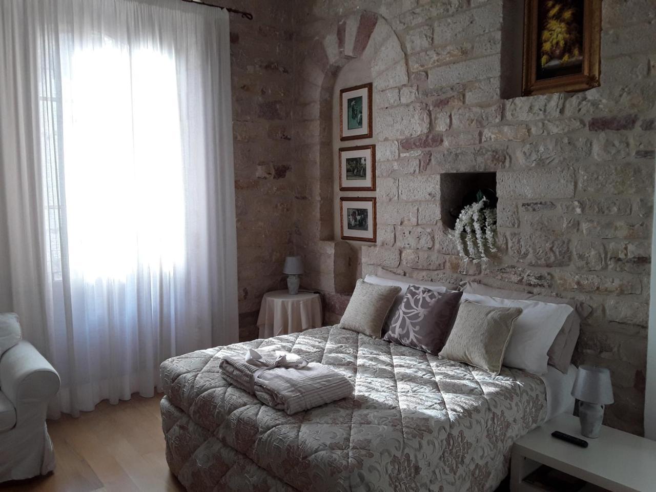 Suite Assisi Exterior foto