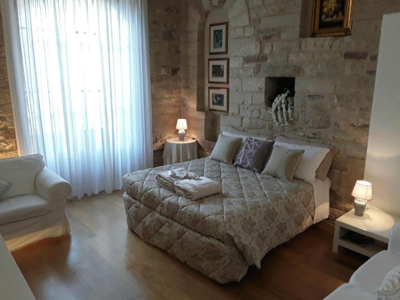 Suite Assisi Exterior foto